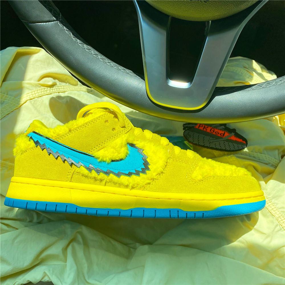 PKGOD exclusive Grateful Dead X SB dunk low pro Opti Yellow ready to ship