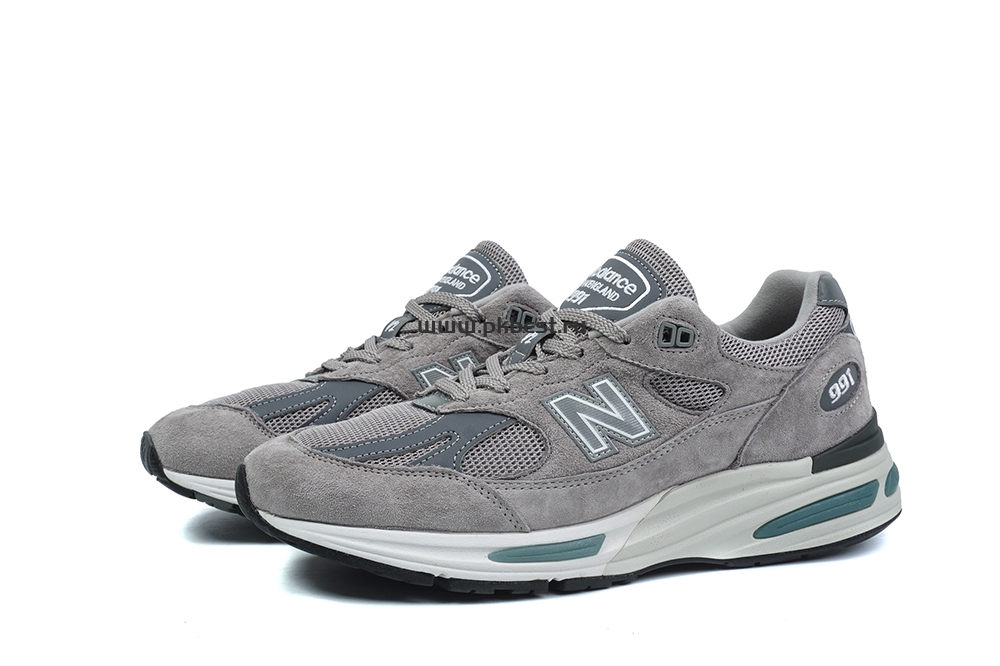 PK GOD New Balance 991v2 “Grey” RETAIL MATERIALS READY TO SHIP