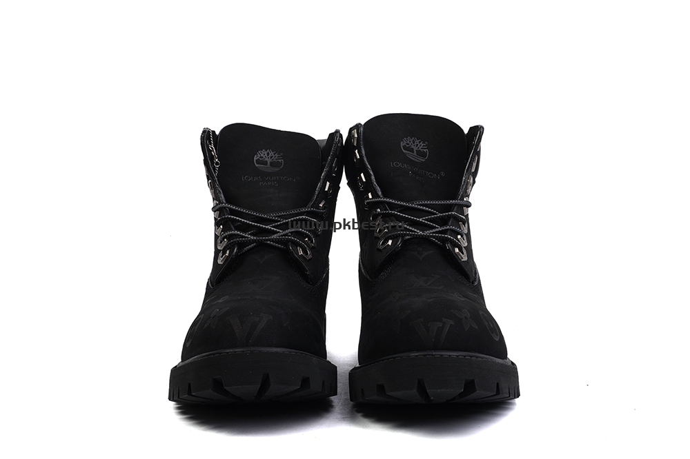 pk god ti*mber*land x l**is V*t*n cow leather black retail materials ready to ship