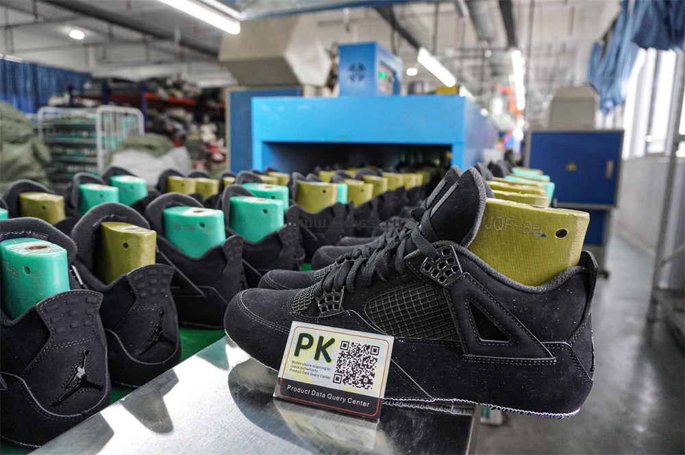 PK GOD Jordan 4 black cat RETAIL MATERIALS READY TO SHIP