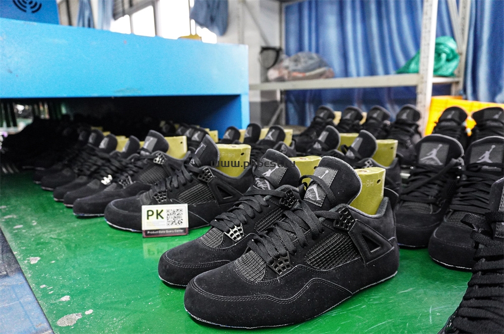 PK GOD Jordan 4 black cat RETAIL MATERIALS READY TO SHIP