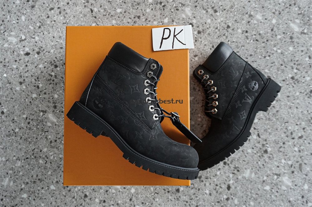 pk god ti*mber*land x l**is V*t*n cow leather black retail materials ready to ship