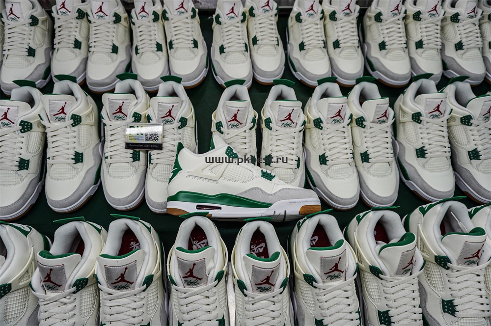 PK GOD Air Jordan Nike SB x Air Jordan 4 Retro SP ‘Pine Green’ RETAIL MATERIALS READY TO SHIP