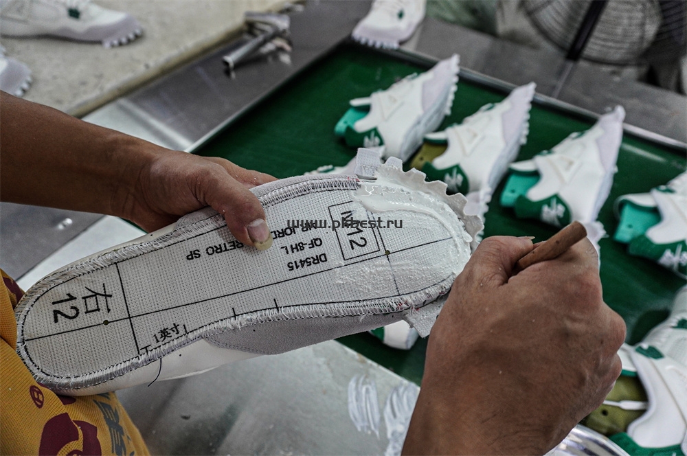 PK GOD Air Jordan Nike SB x Air Jordan 4 Retro SP ‘Pine Green’ RETAIL MATERIALS READY TO SHIP