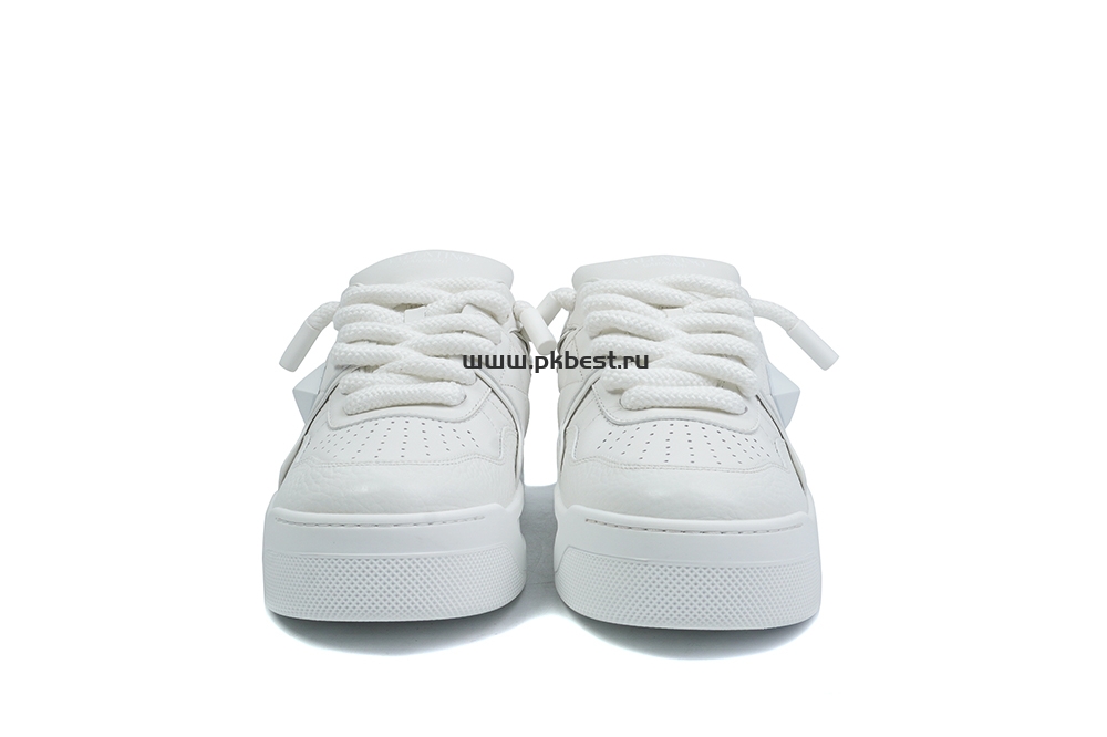 PK GOD Valentino  One Stud white RETAIL MATERIALS READY TO SHIP