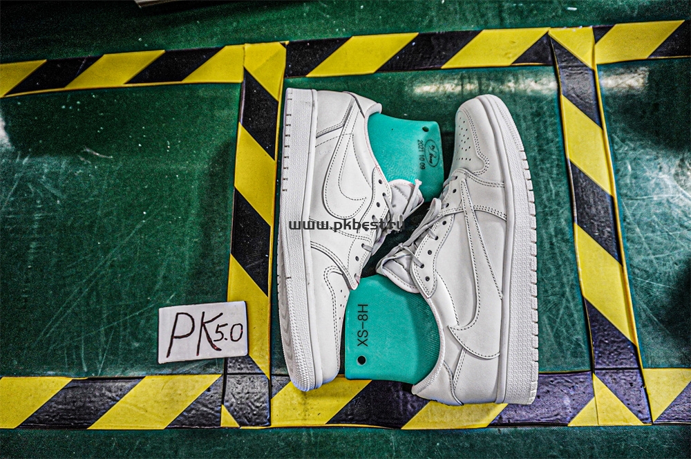 PK5.0 Travis Scott x Air Jordan 1 ‘Low White Party’ RETAIL MATERIALS READY TO SHIP