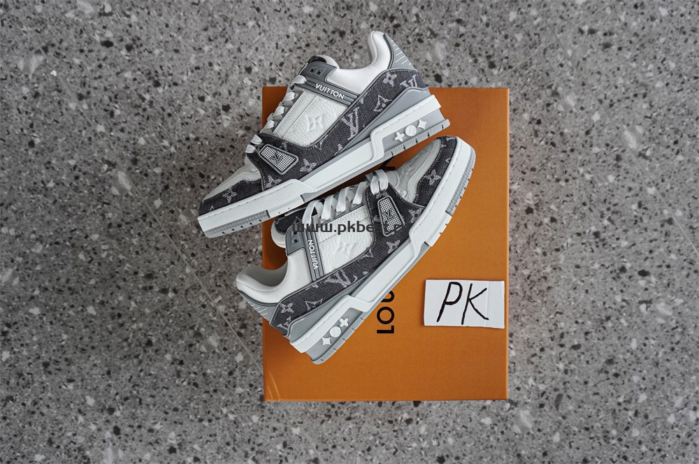 pk god  l**is V*t*n trainer off-white retail materials ready to ship