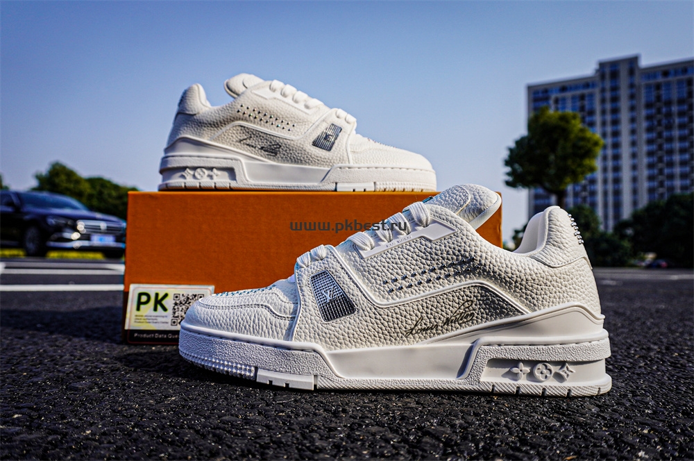 pk god l**is V*t*n trainer white retail materials ready to ship