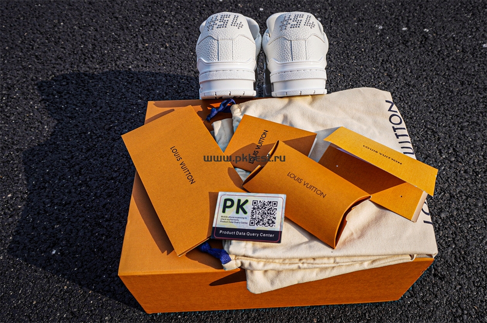 pk god l**is V*t*n trainer white retail materials ready to ship